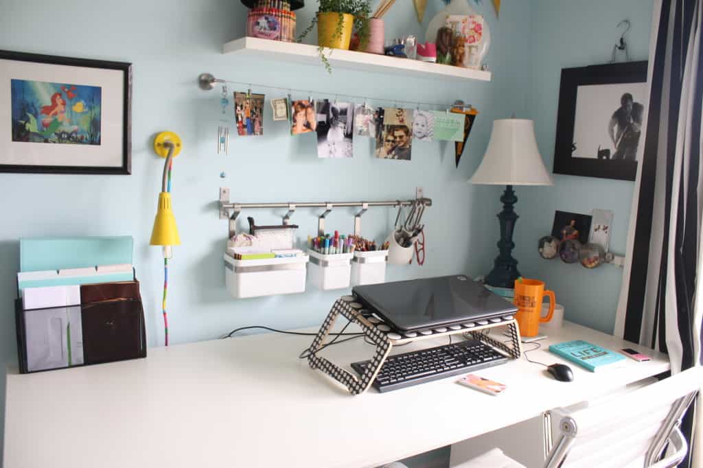 blogging-desk
