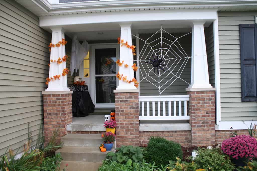 halloween-porch