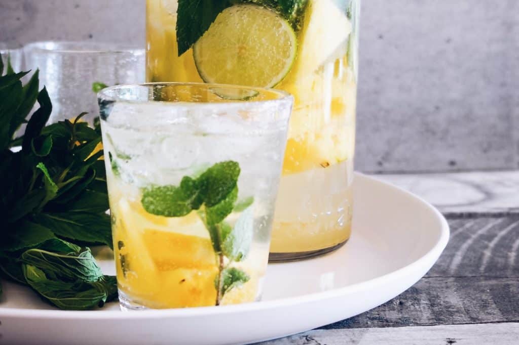 Ginger Rogers Lemon Cocktail
