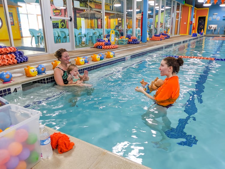 Top 5 tips for mommy and me swim lessons